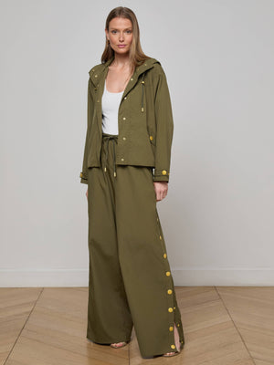 Geovana مقنعين الرياح الرياح