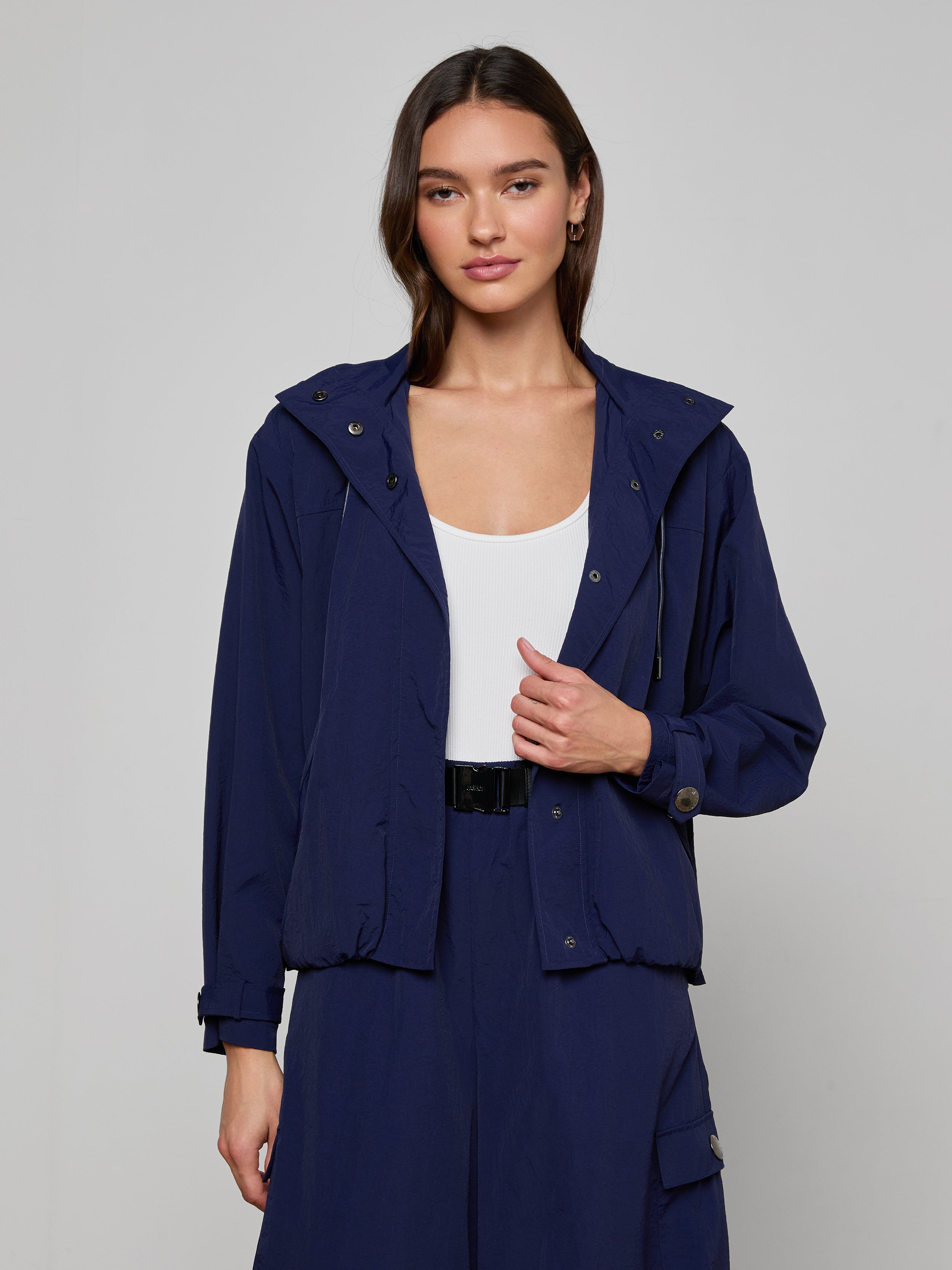 Geovana Hooded Windbreaker in Midnight | L'AGENCE