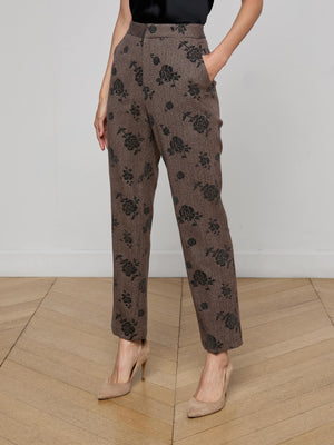 Il pantalone ribelle affollato
