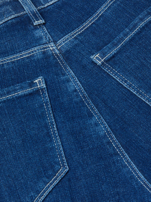 كلايتون واسعة الساق جان