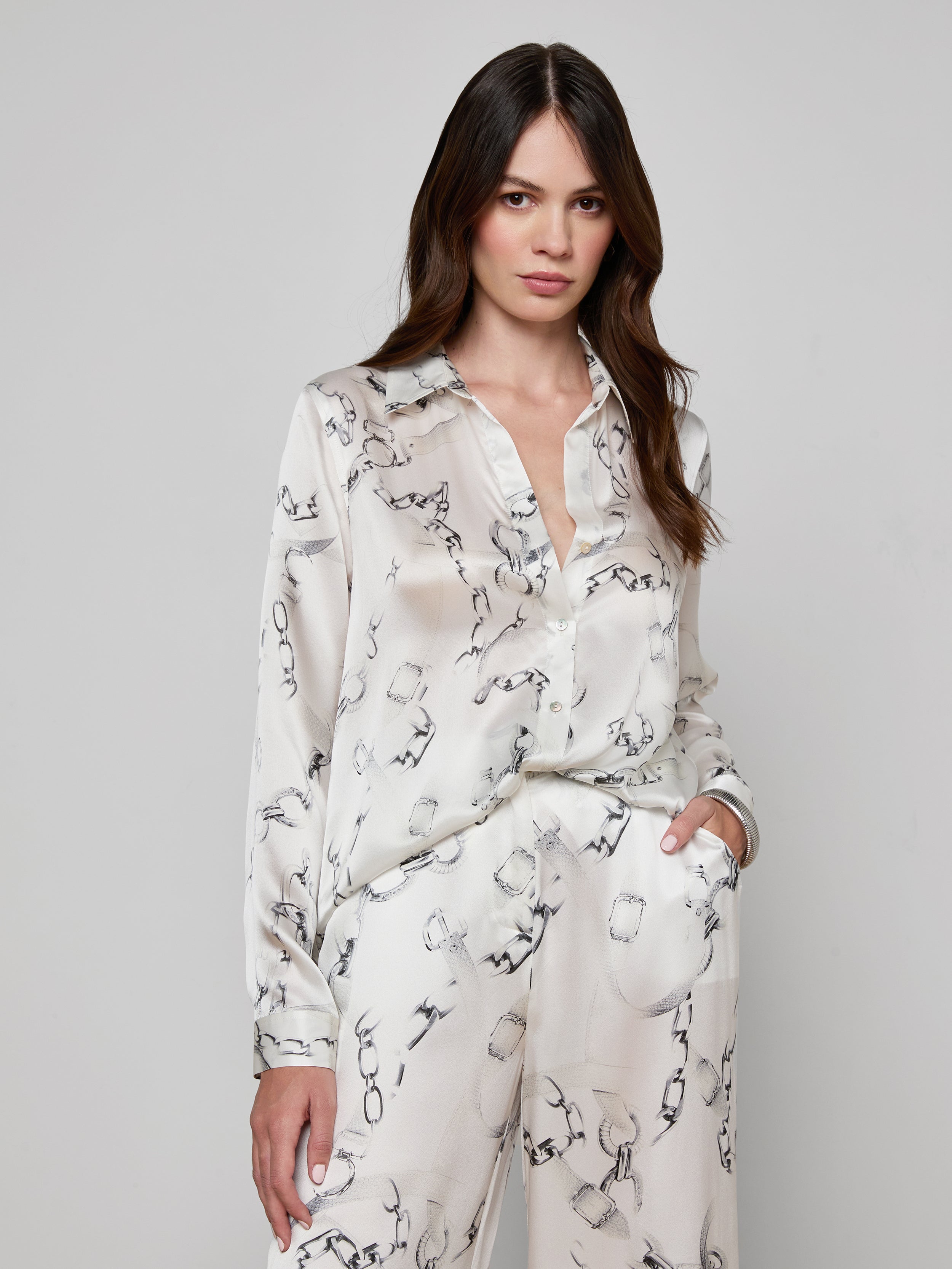 Tyler Silk Blouse in Ivory/Grey Small Faded Chain | L'AGENCE