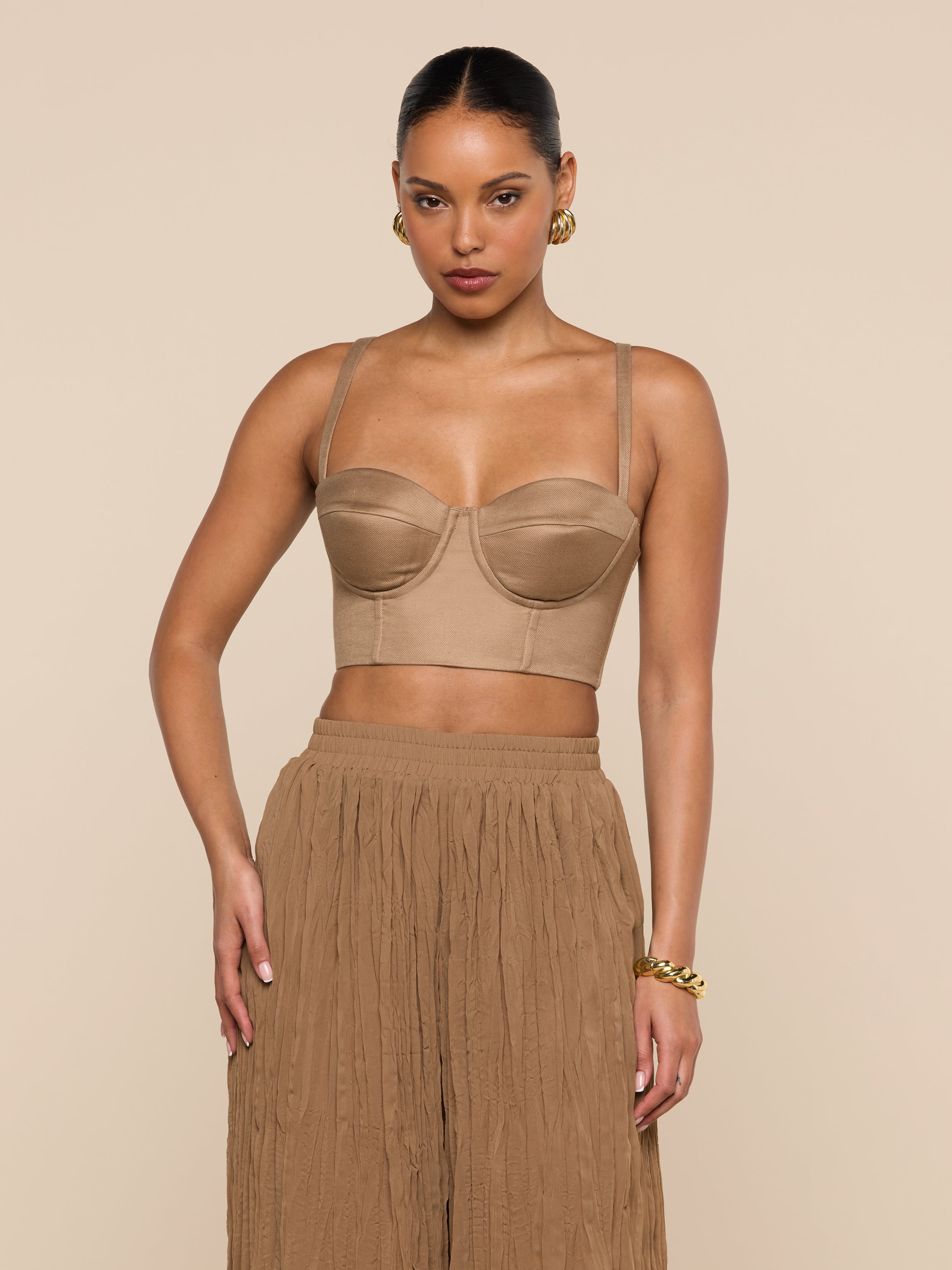 ROUND CUT BARE BUSTIER　CLANE　クラネ Sonya Linen-Blend Bustier in Barley | L'AGENCE