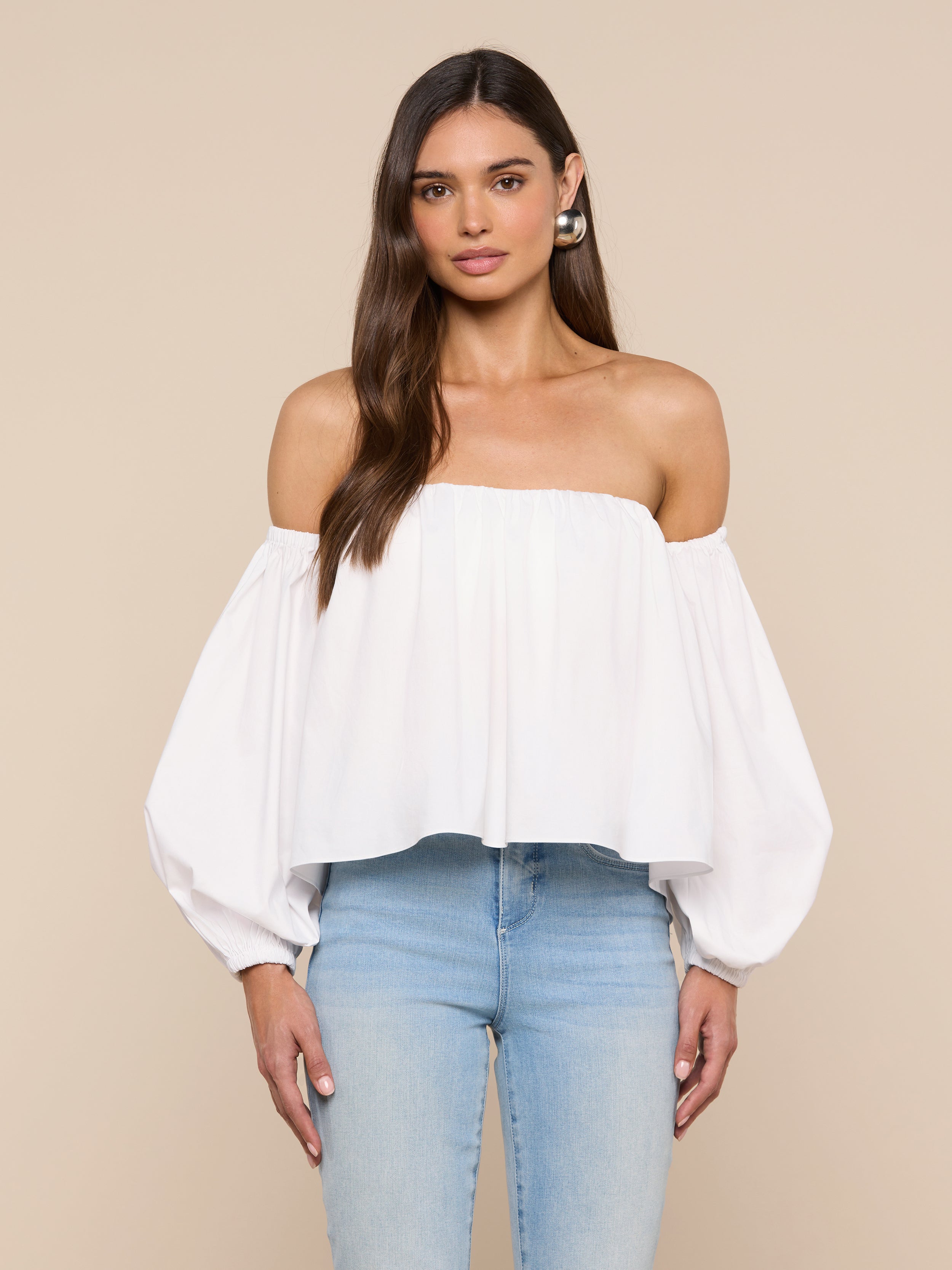 Sarai Off-the-Shoulder Top in White | L'AGENCE