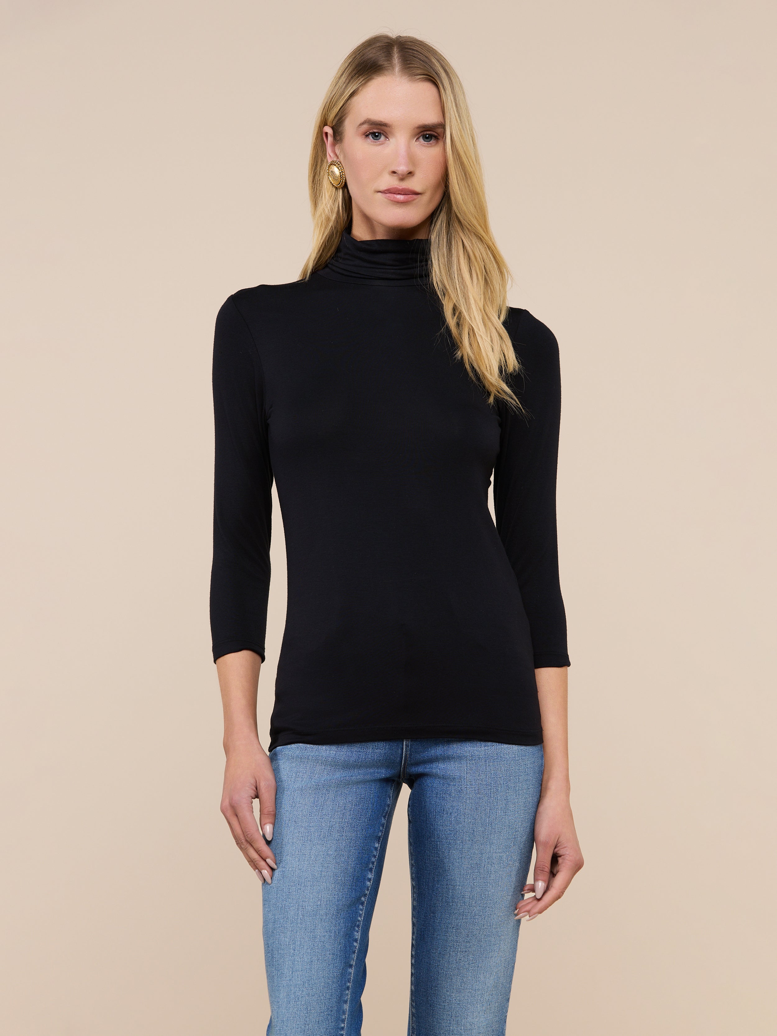 Aja Turtleneck in Black | L'AGENCE