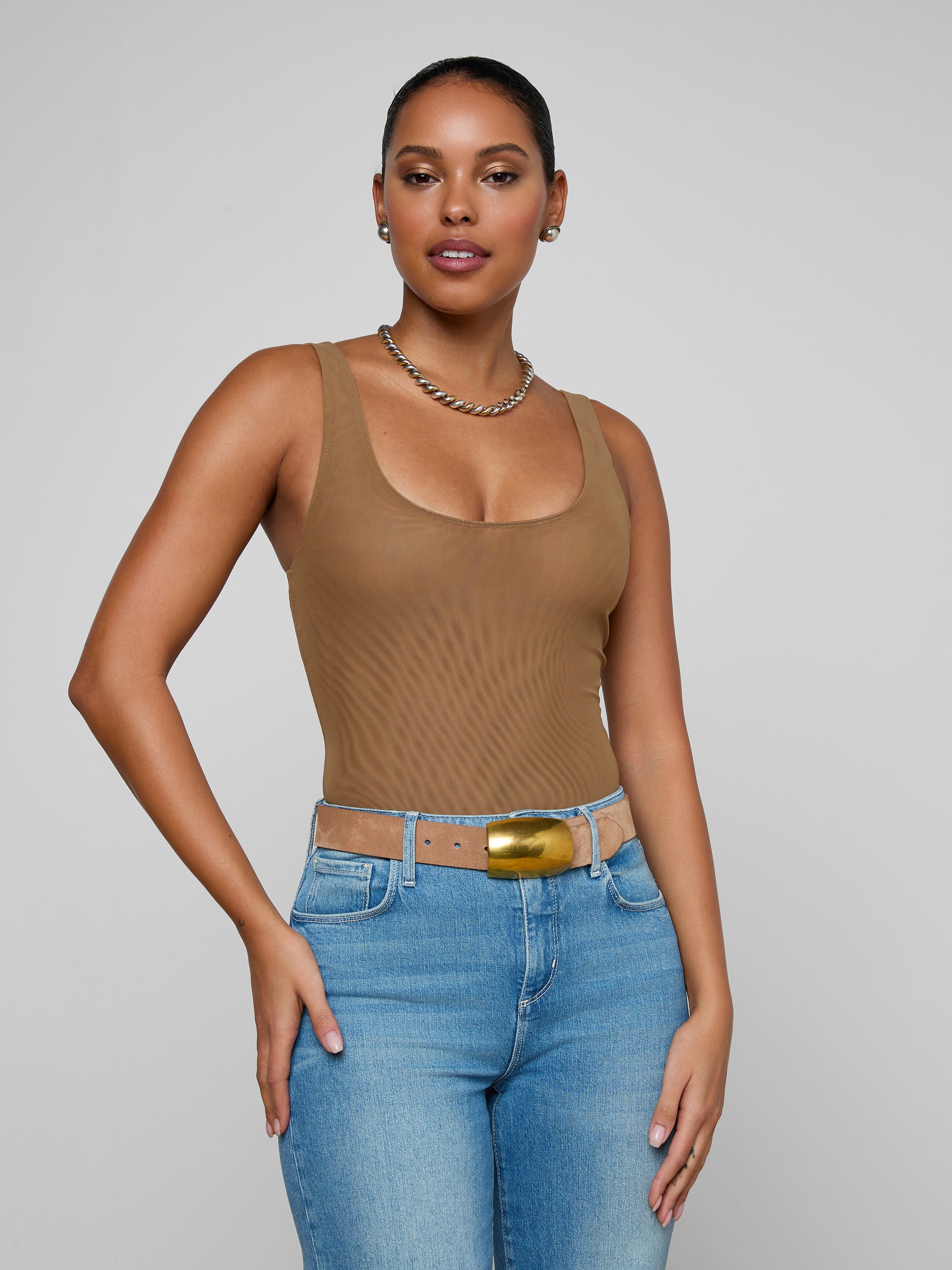 Nadia check swimsuit ベージュ タンクトップ Kalea Mesh Bodysuit in Dark Macchiato | L'AGENCE