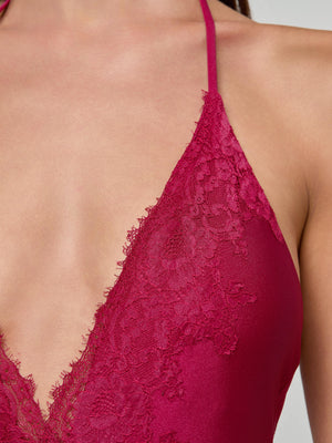 Terra قطعة السباحة من قطعة واحدة