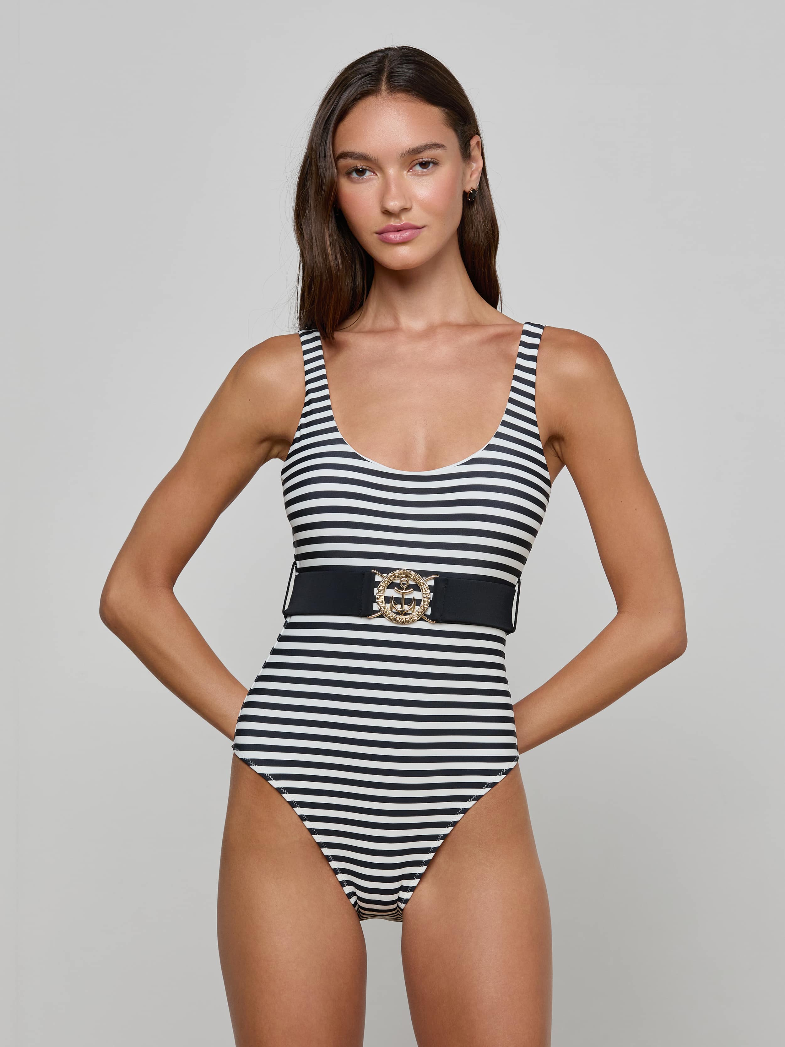 【新品未使用タグ付き】CLANE STRIPE SWIMWEAR Mila Belted One-Piece Swimsuit in Black/White Stripe | L'AGENCE