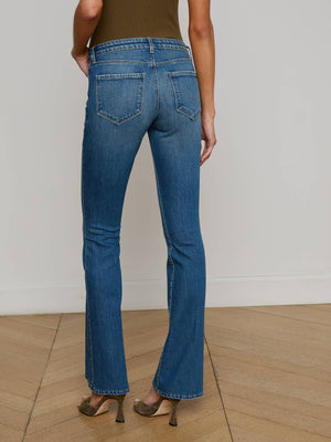 Cara a bassa rissa jeans di bootcut