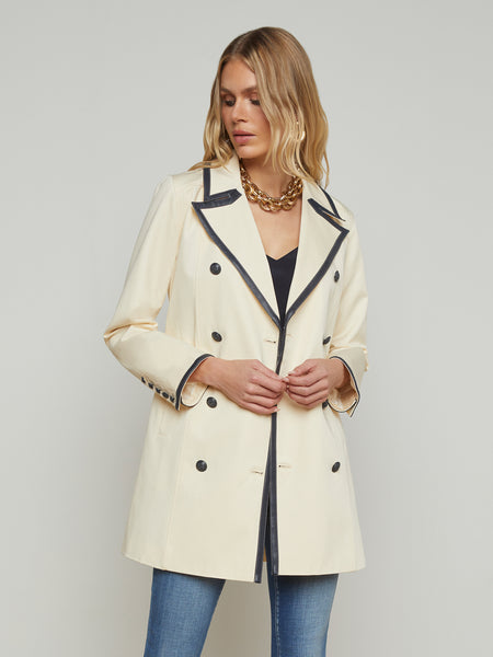 AW先行のMINIMAL FLARE LONG TRENCH COAT緊急再販売決定