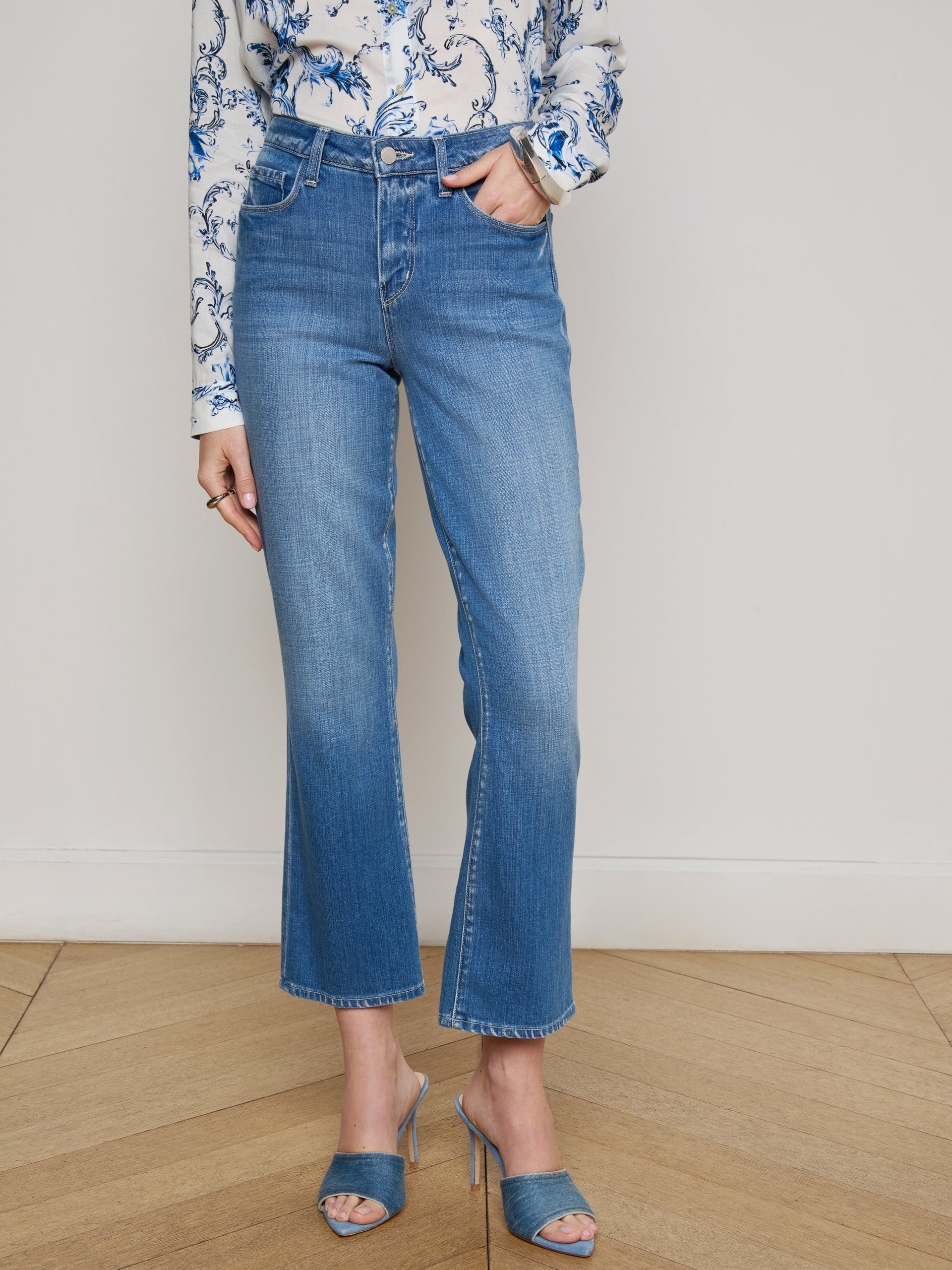Tati Cropped Micro Boot Jean
