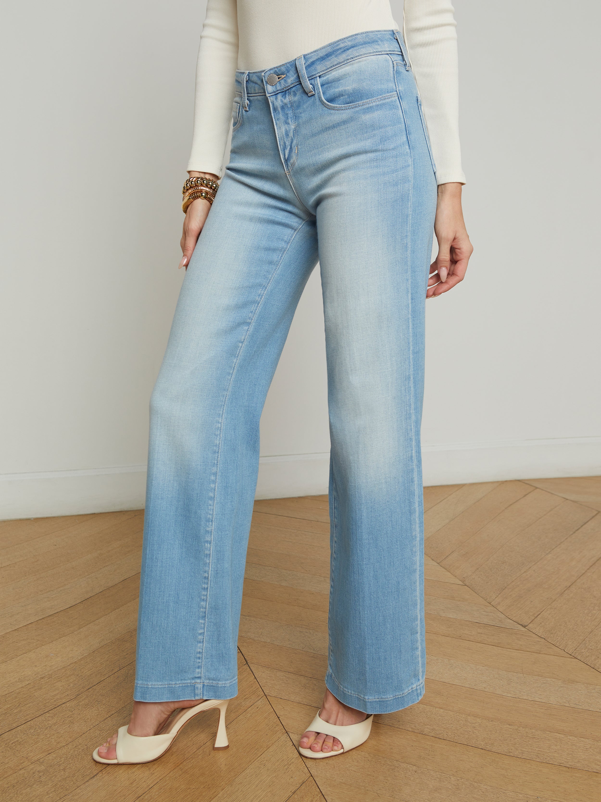 Joanne Low-Rise Wide-Leg Jean preorder L'AGENCE