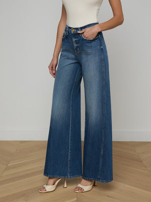 Jean a gamba larga Beau