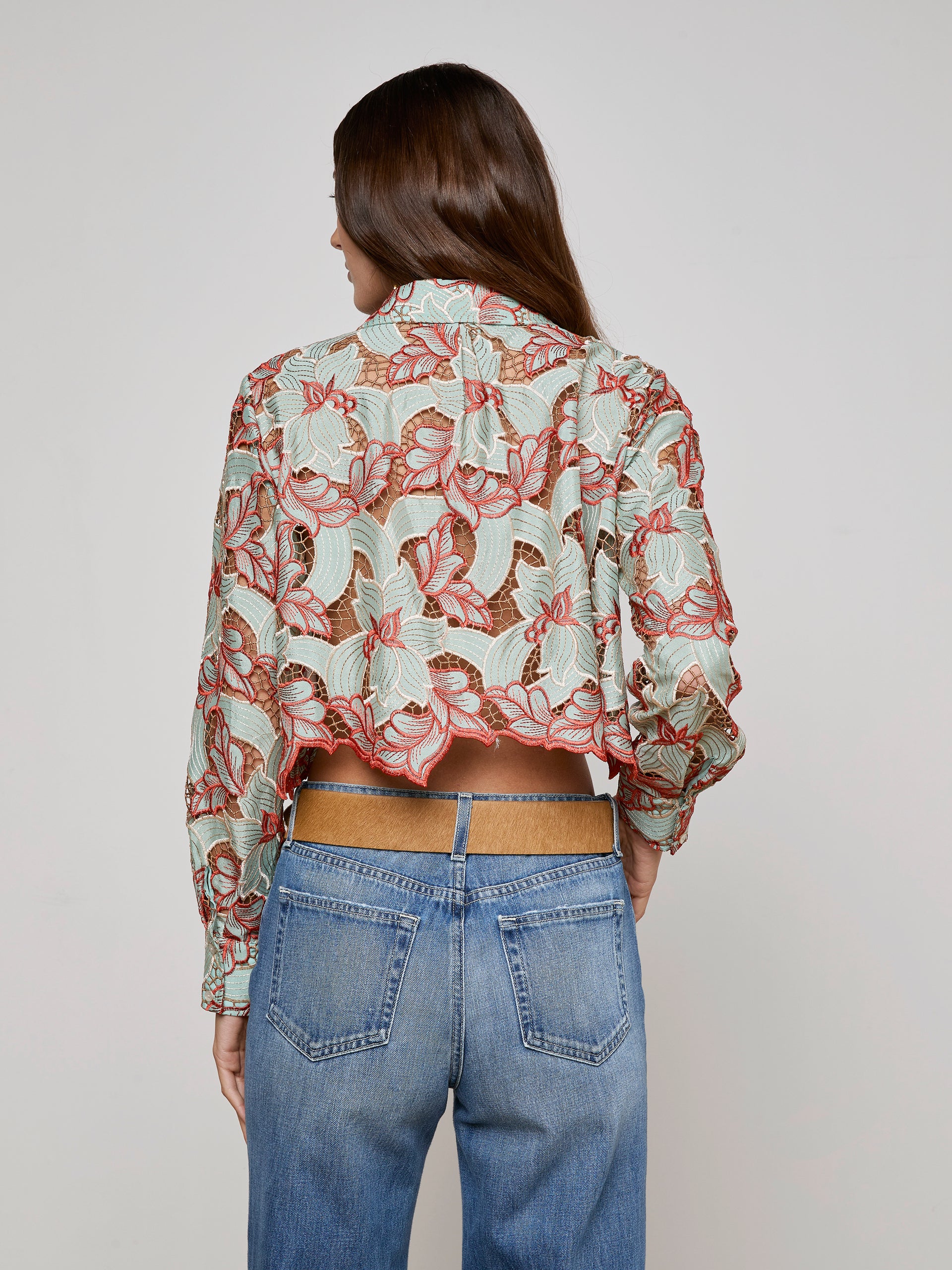 Akemi Cropped Lace Top