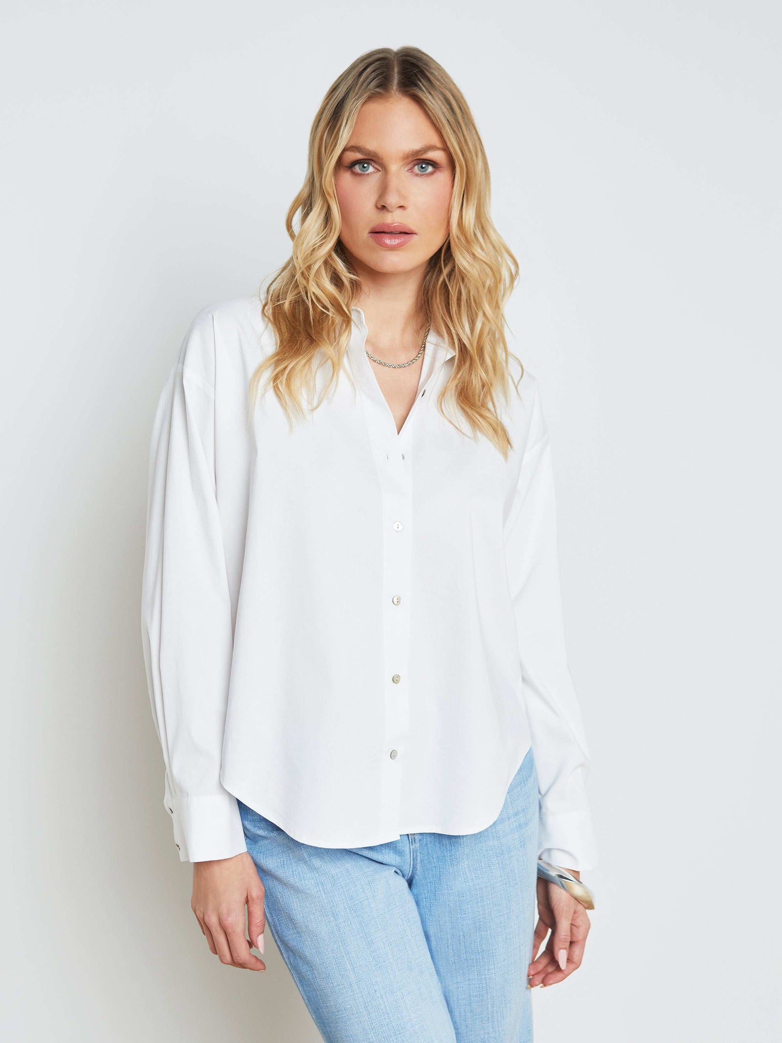 L’AGENCE - Ripley Oversized Button-Down Shirt in White