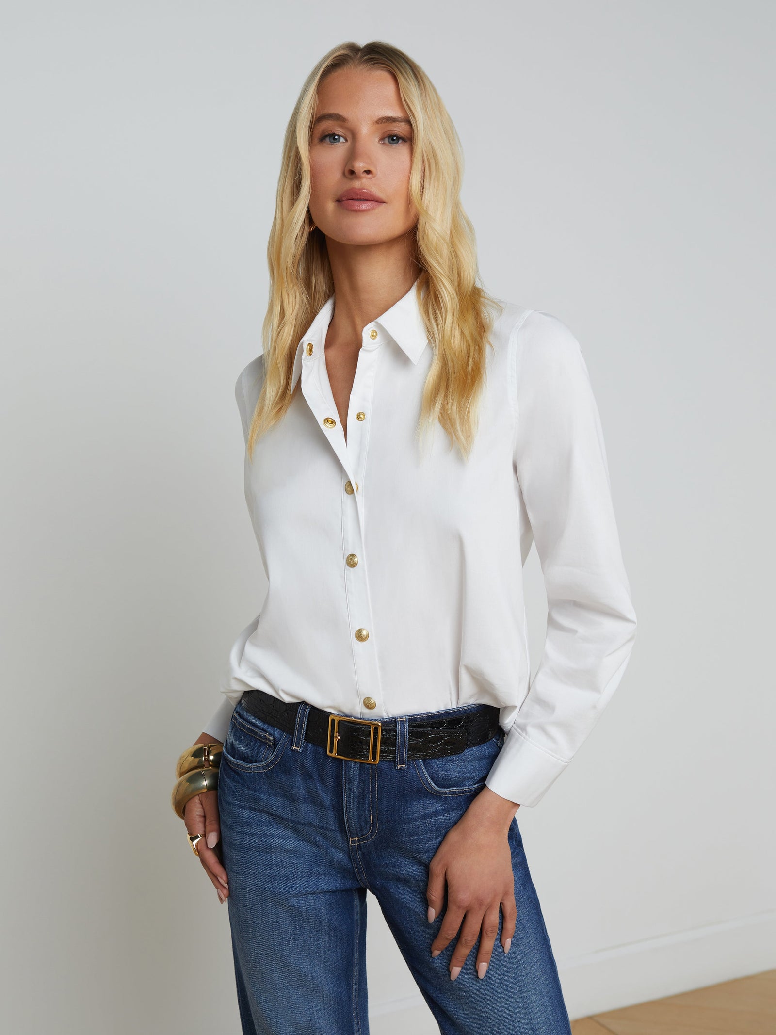 L’AGENCE - Ellery Button-Down Shirt in White/Gold