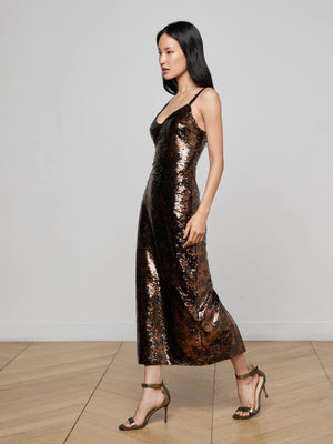 نويلا ترتر فستان