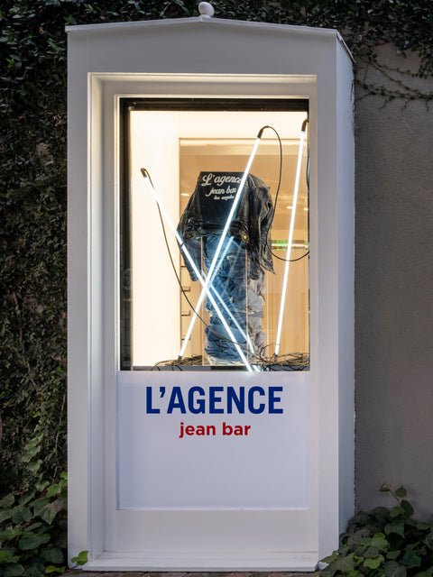 Image - Jean Bar 2  L'AGENCE   